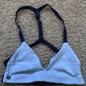 Lululemon sports bra